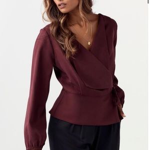 Vetta Capsule Vintage Wrap Blouse NWT medium wine